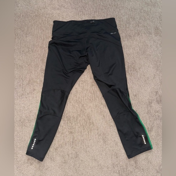 Nike women’s Dri-Fit capri running pants M - Picture 2 of 7